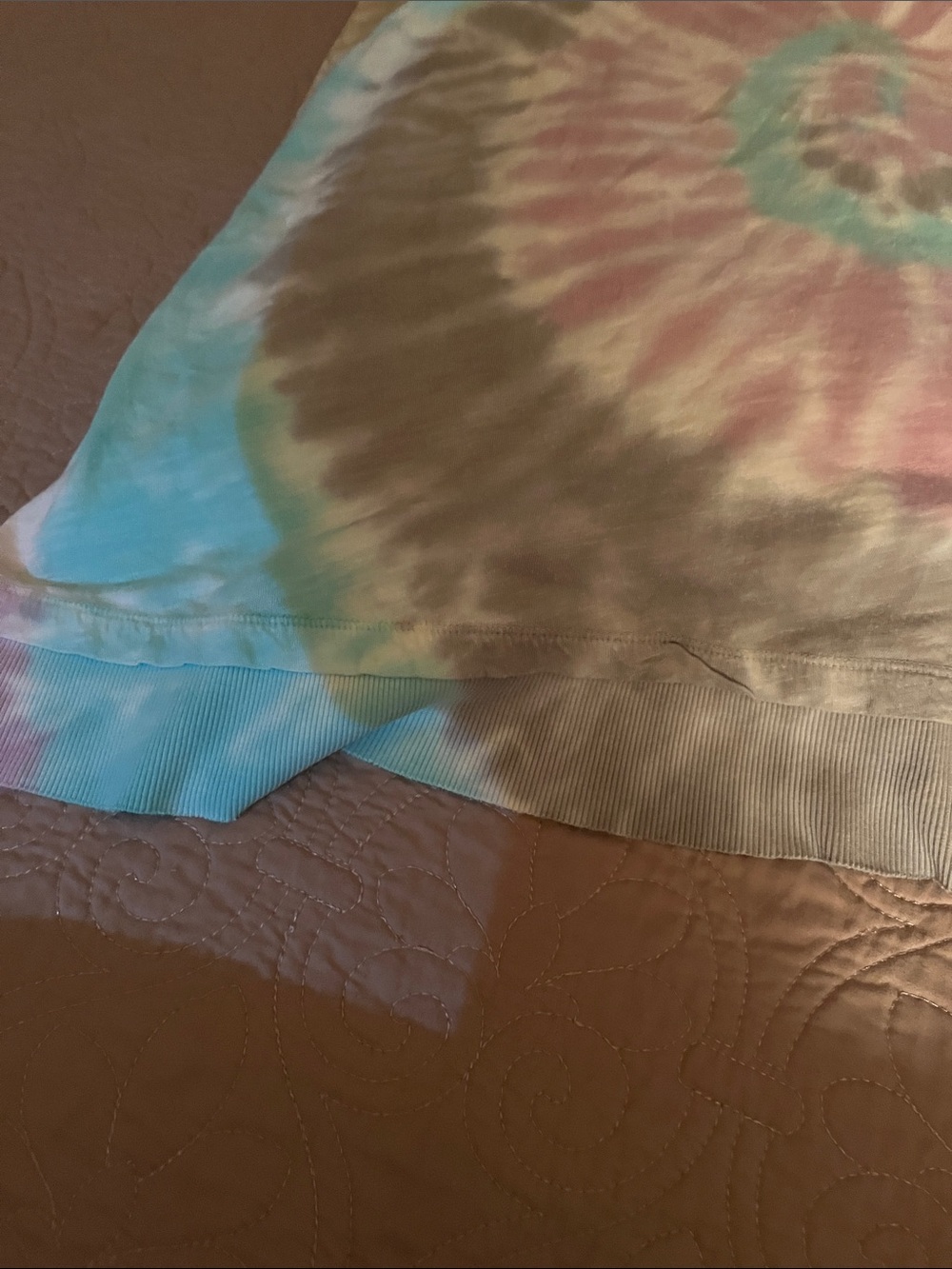 Spiral Tie-Dye Sleeveless Tank Top in Pink, Aqua & Gray - Picture 5 of 8